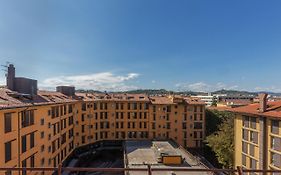 New!Apt 2 Min Walk From Bologna Central Station